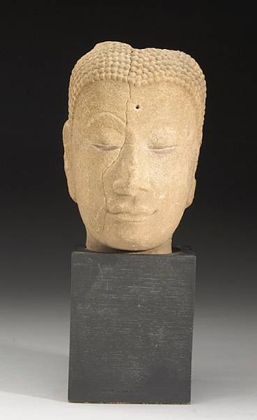 Appraisal: An Ayutthaya style stone head of Buddha Thailand th Century