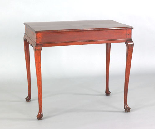 Appraisal: New England Queen Anne carved cherrywood tray top tea table