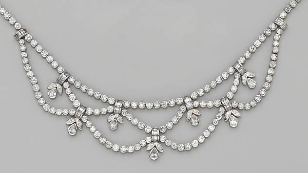 Appraisal: A diamond and eighteen karat white gold necklace designed as