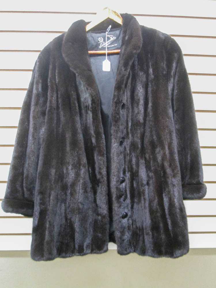 Appraisal: LADY'S MINK COAT brown fur having five button closures two