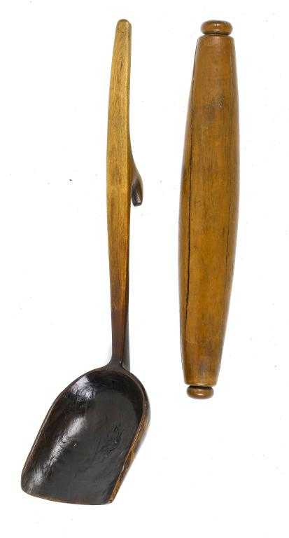 Appraisal: A TREEN LADLE OR SCOOP with vestigial rat tail and