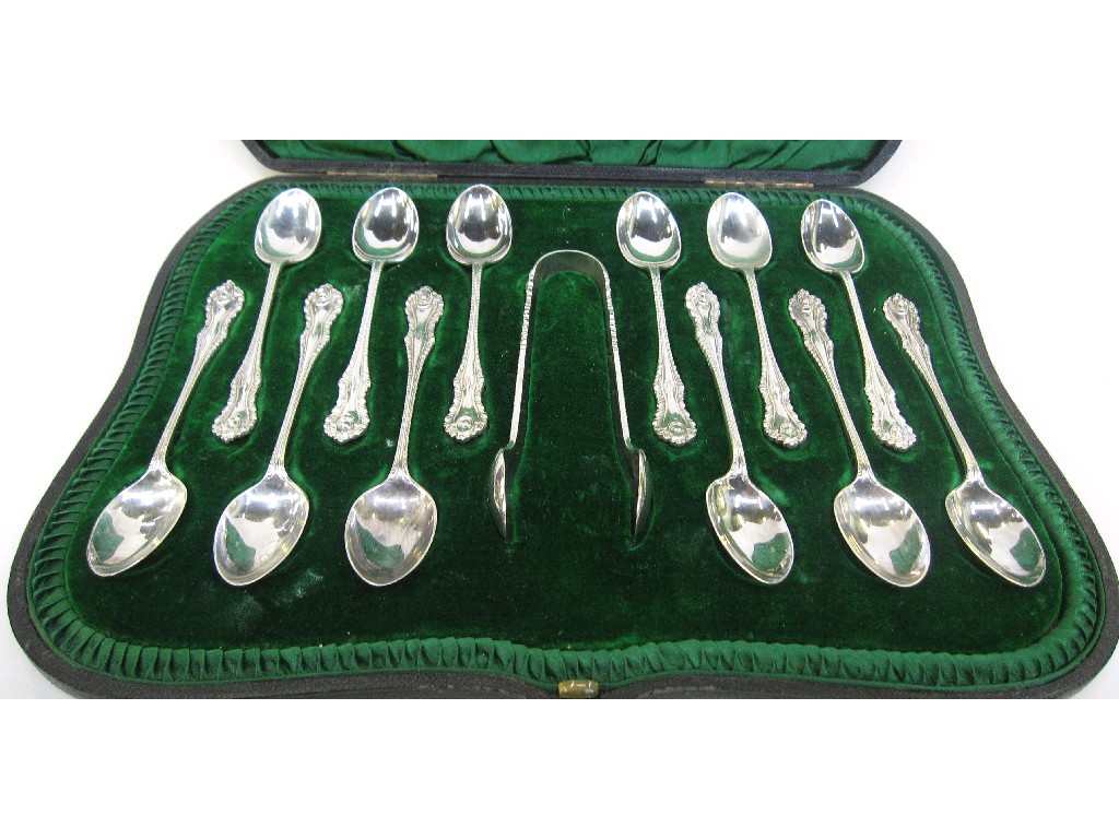 Appraisal: Cased set of Victorian silver spoons with tongs Sheffield