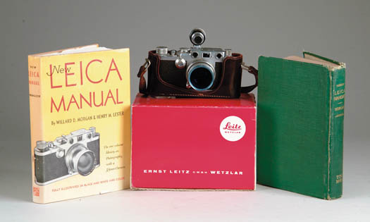 Appraisal: LEICA MM CAMERA The black body with serial number The