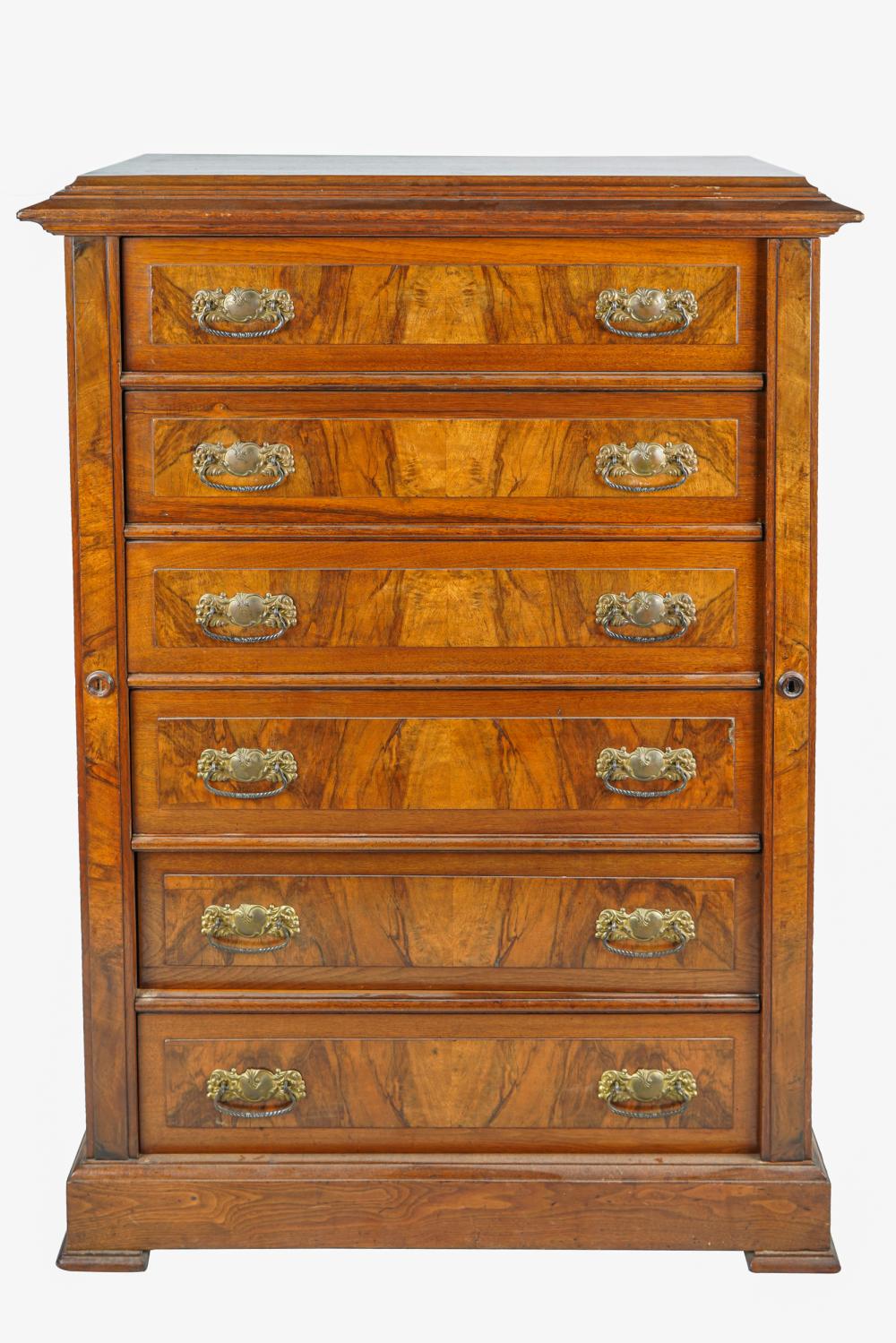 Appraisal: VICTORIAN LOCKSIDE CHEST OF DRAWERSwith six drawers Condition missing key