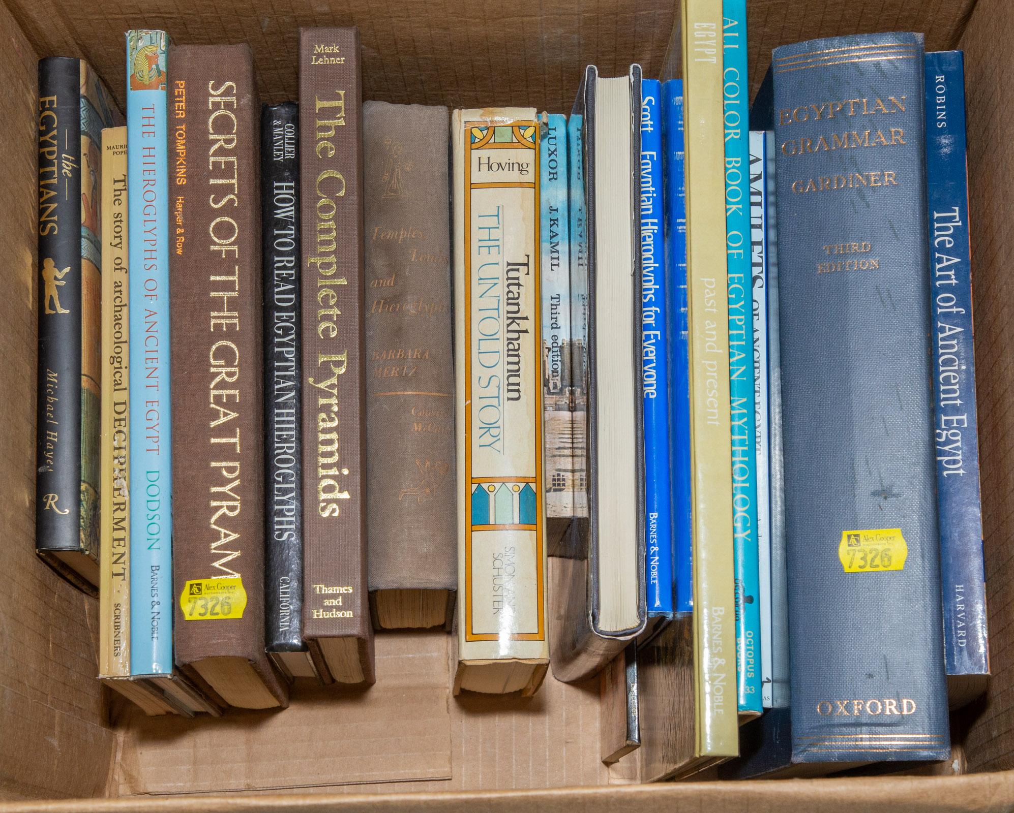 Appraisal: SELECTION OF BOOKS ON EGYPTOLOGY Including reading hieroglyphics comprising about