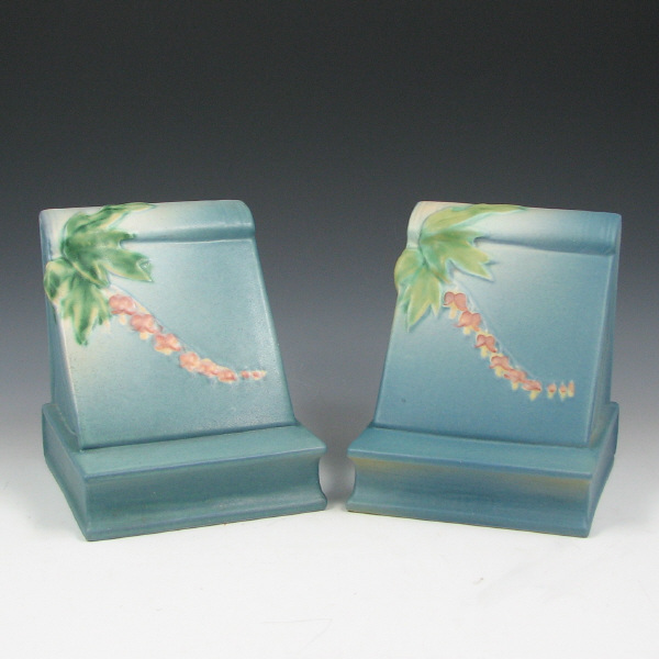 Appraisal: Roseville Bleeding Heart Bookends - Mint Pair of Roseville Bleeding