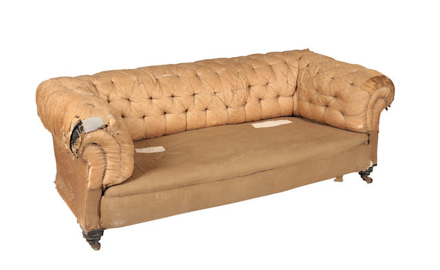 Appraisal: A Victorian Chesterfield sofa The buttoned back and arms above