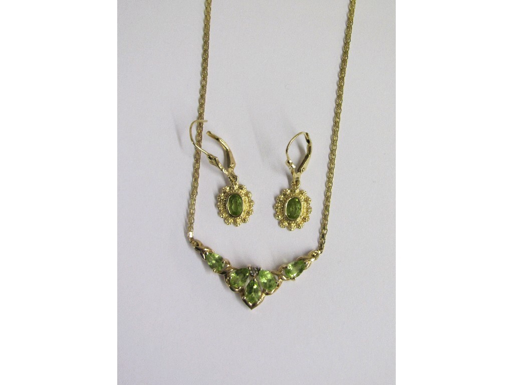 Appraisal: Lot comprising ct gold peridot and diamond set necklace and