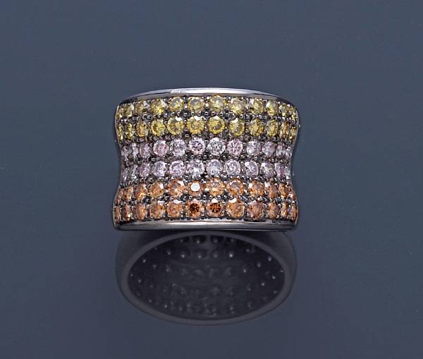 Appraisal: A multi-colored diamond ring estimated total diamond weight carats mounted