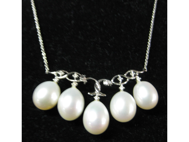 Appraisal: PEARL NECKLACE k white gold pearl and diamond necklace set