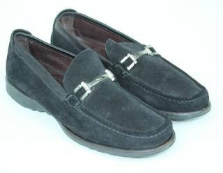 Appraisal: MEN'S SUEDE SALVATORE FERRAGAMO LOAFERS Men's suede Salvatore Ferragamo loafers