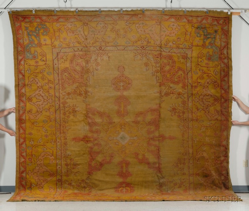 Appraisal: Ushak Carpet West Anatolia late th century even wear to