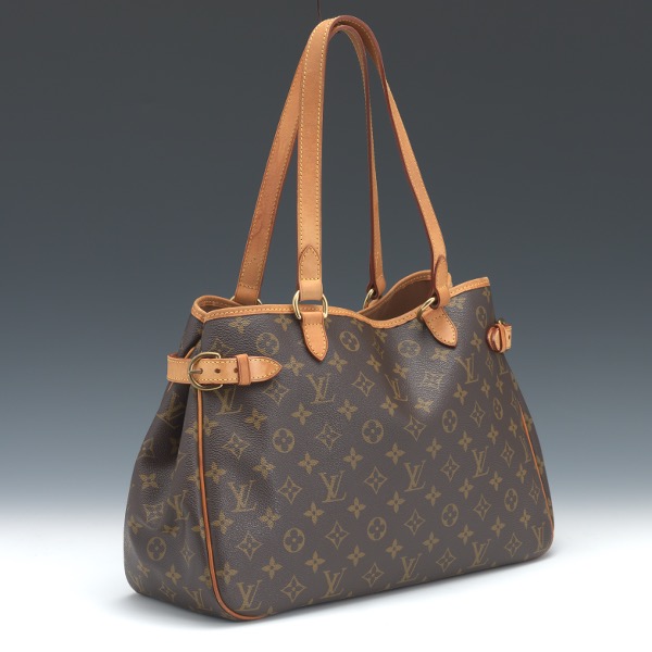 Appraisal: LOUIS VUITTON MONOGRAM BATIGNOLLES HORIZONTAL x x Monogram canvas with