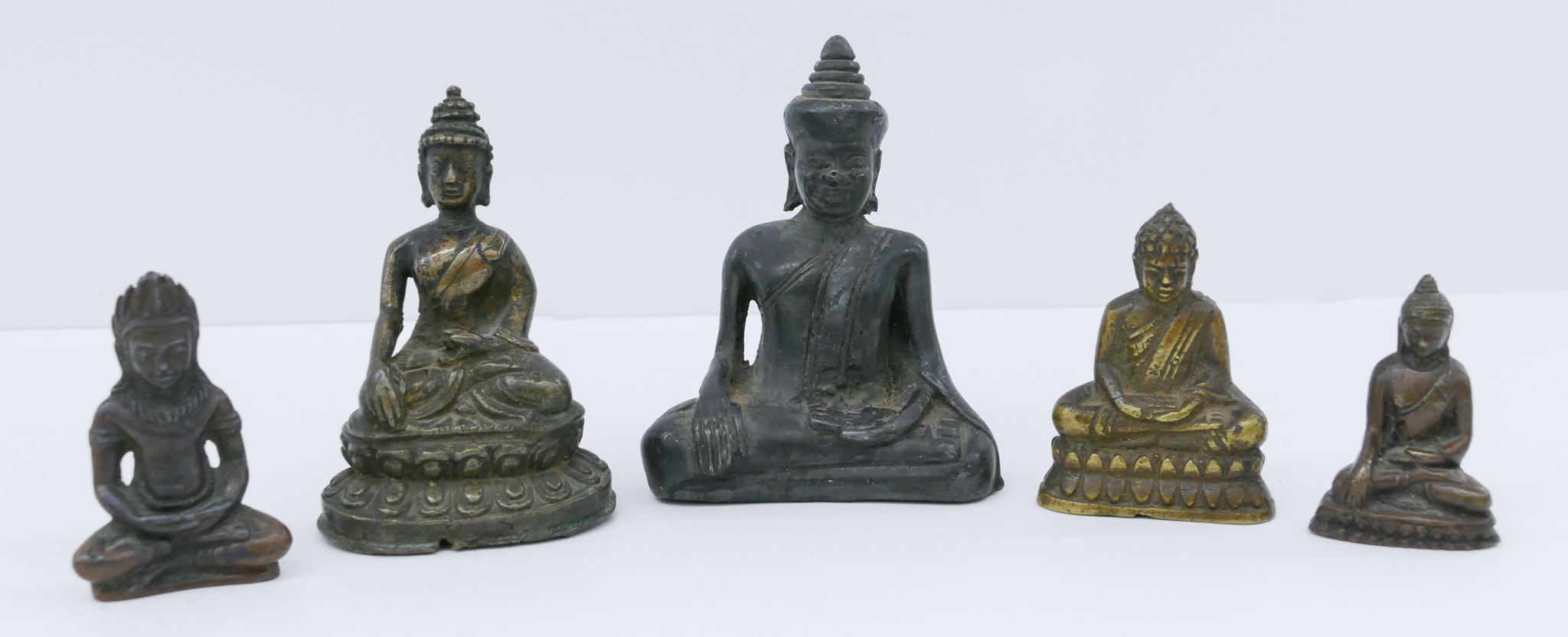 Appraisal: pc Southeast Asian th th Cent Bronze Buddhas '' to