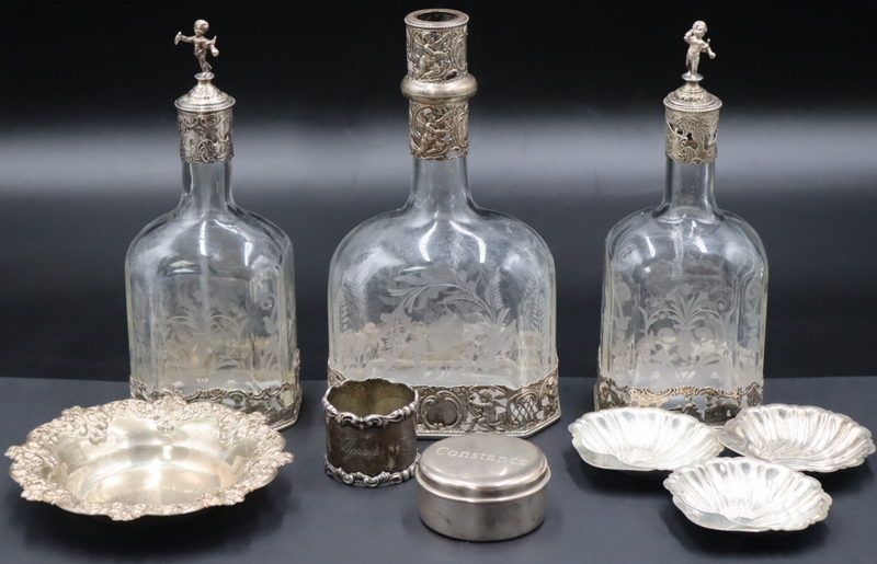 Appraisal: SILVER AMERICAN AND ENGLISH SILVER HOLLOW WARE Grouping Includes a