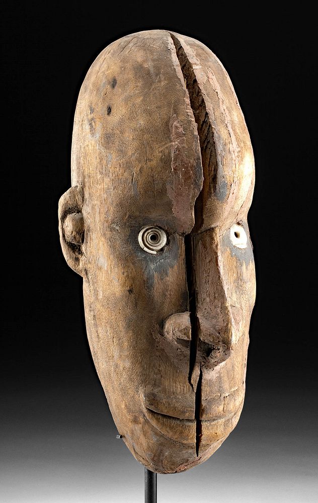 Appraisal: th C Papua New Guinea Wood Ancestor w Shell Eyes