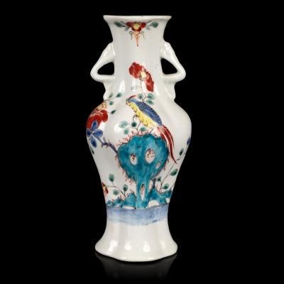 Appraisal: A Worcester two-handled vase circa - of baluster form and