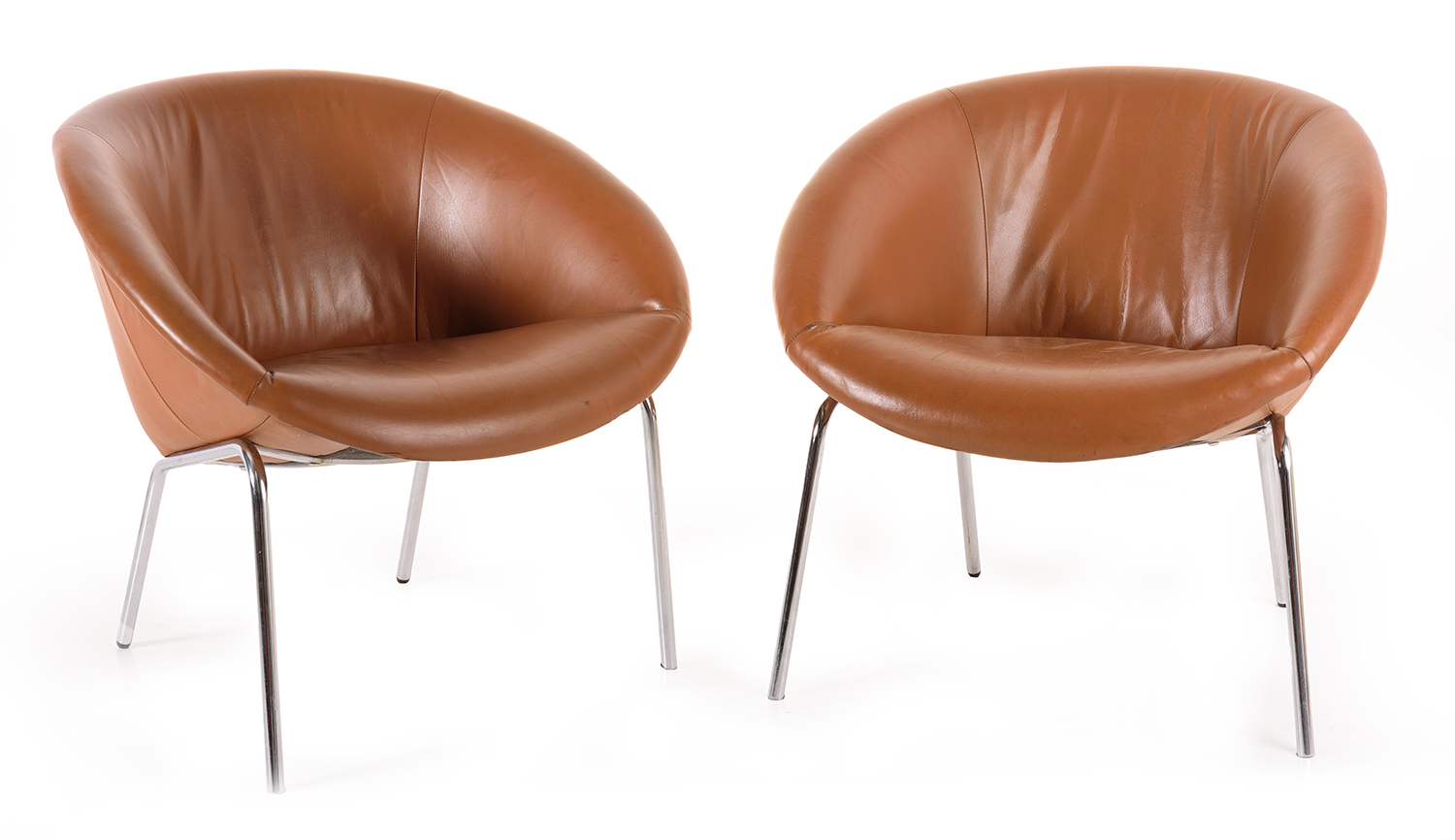 Appraisal: WALTER KNOLL PAIR OF MODEL BUCKET CHAIRS Leather and chrome