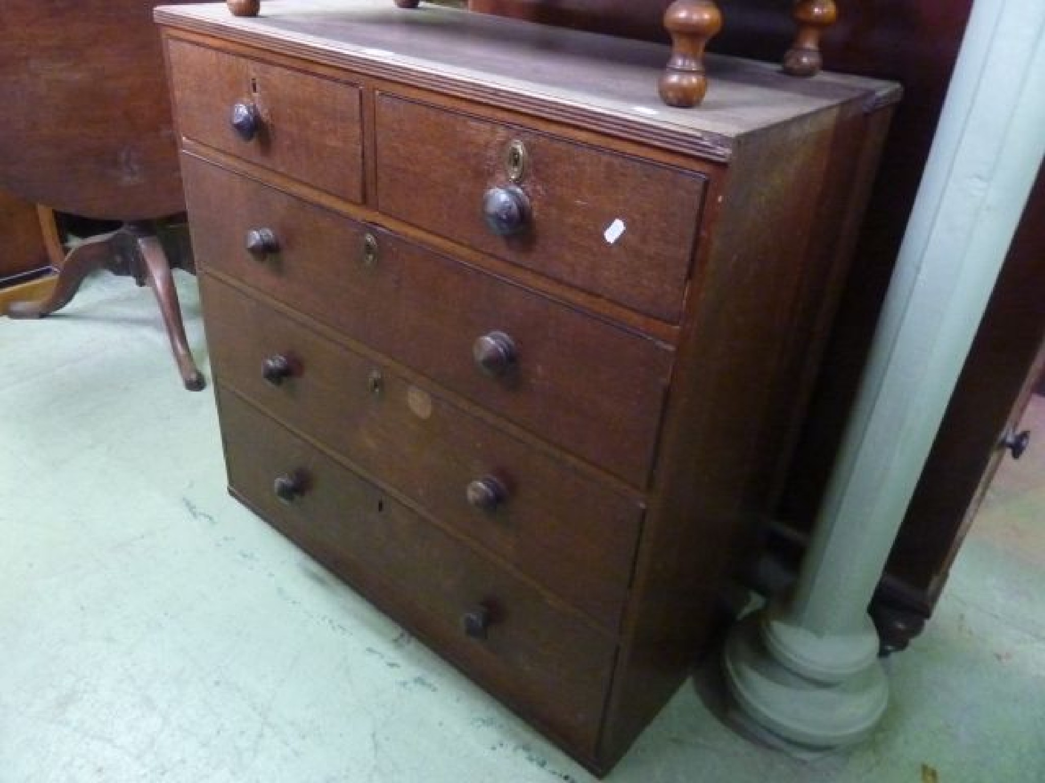 Appraisal: A Georgian country made chest of three long and two