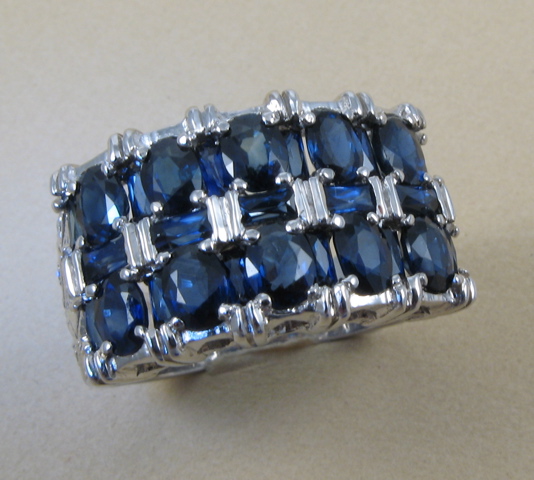 Appraisal: SAPPHIRE AND DIAMOND RING k white gold and set with