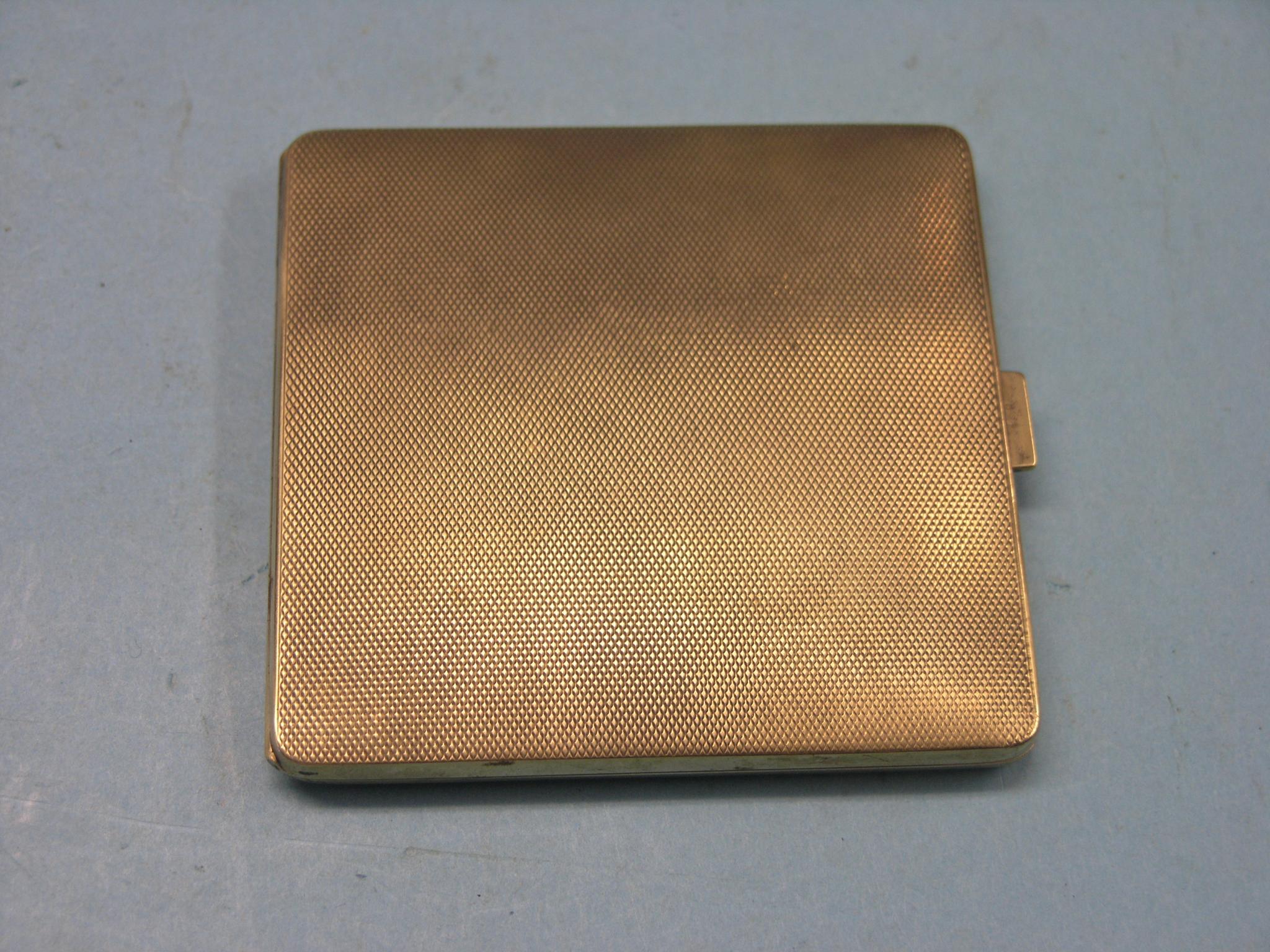 Appraisal: An engine-turned ct gold cigarette case Birmingham grams