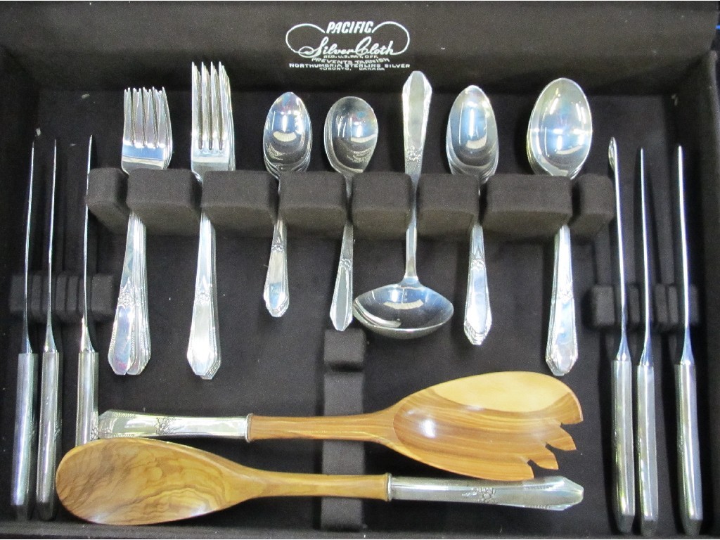 Appraisal: Canadian Sterling silver cased cutlery set pieces