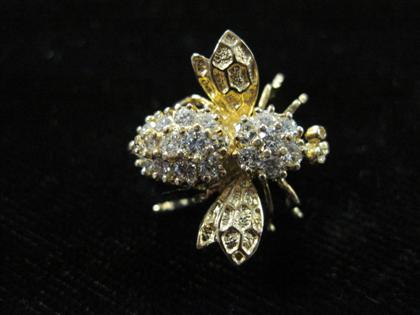 Appraisal: karat yellow gold bee broochSet with twenty petite circular cut