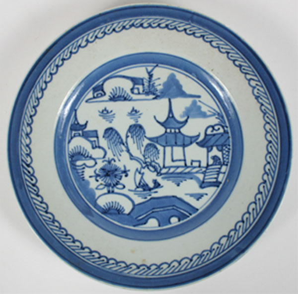 Appraisal: Eighteen porcelain plates classic blue and white Canton Chinese design