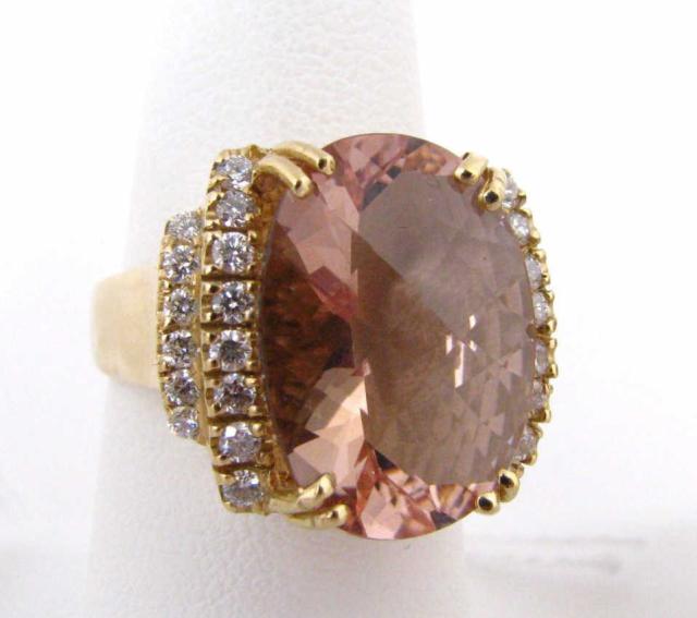 Appraisal: Lady's K yellow gold ring with buff-top morganite center stone