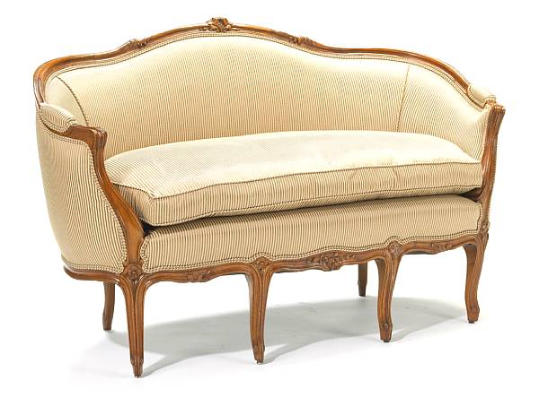 Appraisal: A Louis XV style walnut canap fourth quarter th century