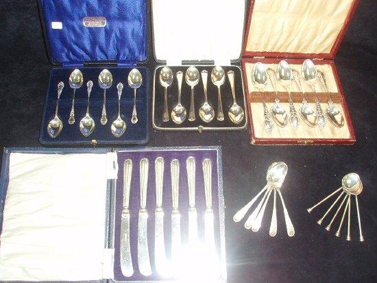 Appraisal: A cased set of six teaspoons MW Sheffield further sundry