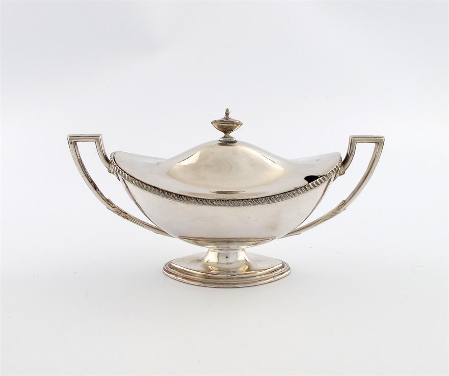 Appraisal: A George III old Sheffield plated sauce tureen and cover