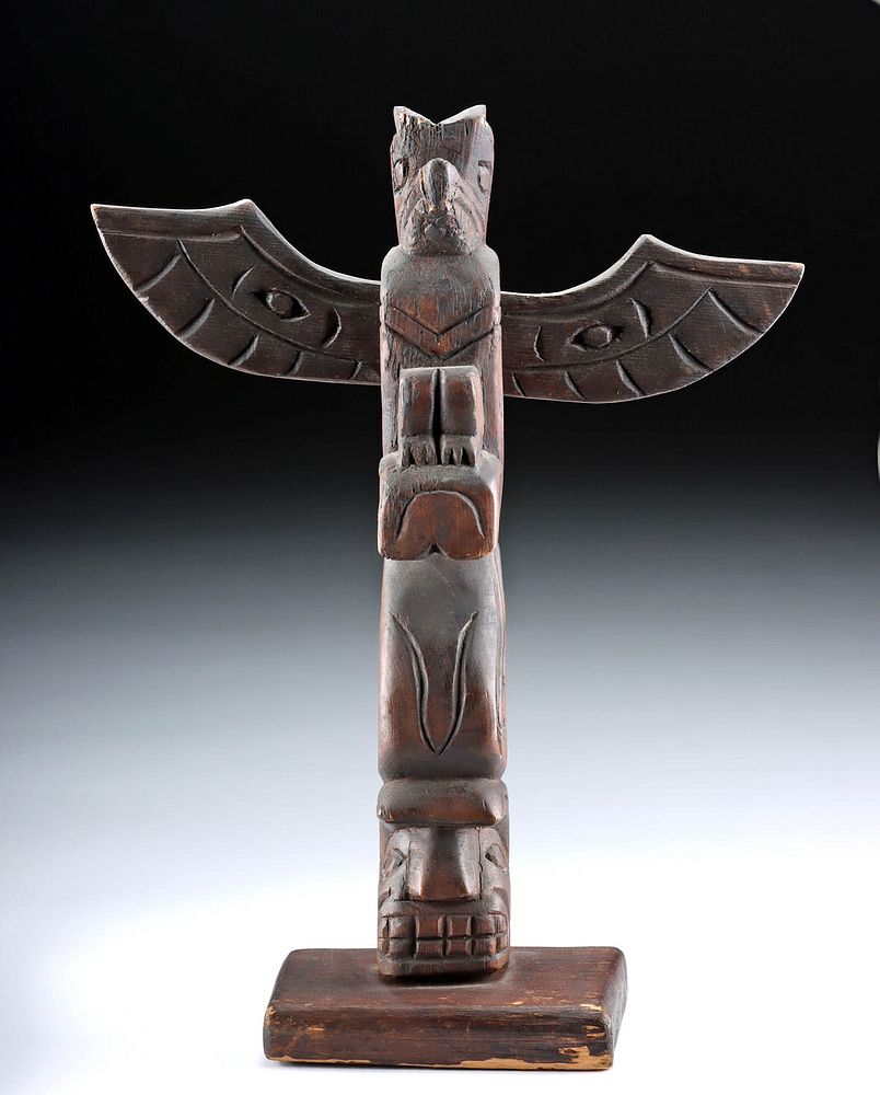 Appraisal: th C Alaskan Tlingit Wood Totem Pole Native American Pacific