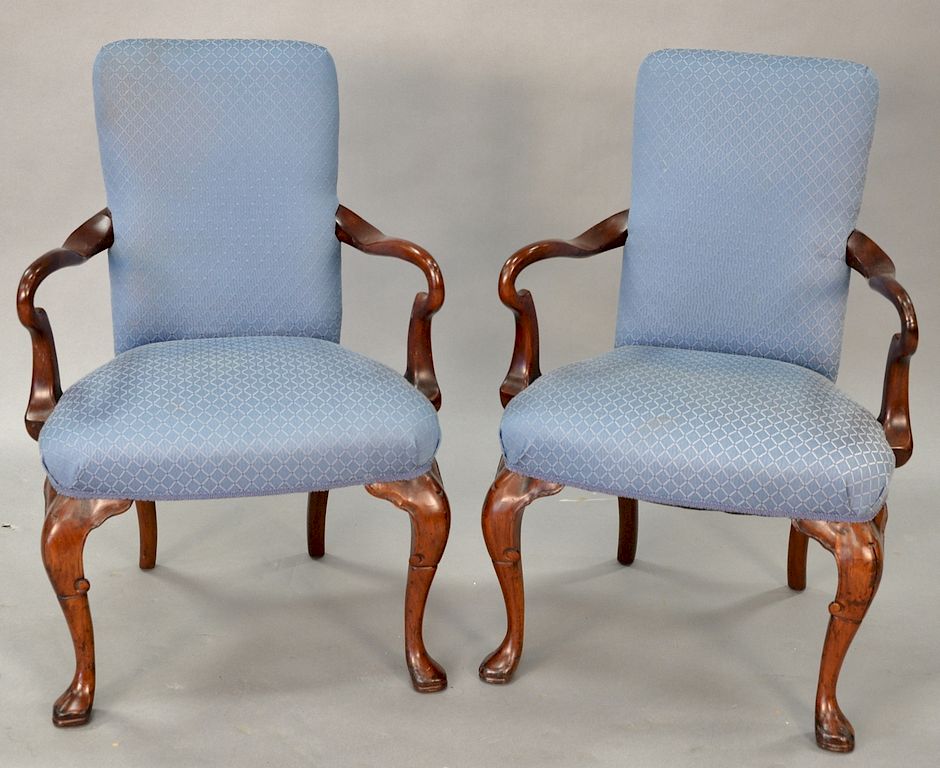 Appraisal: Pair of Queen Anne style armchairs ht in Pair of