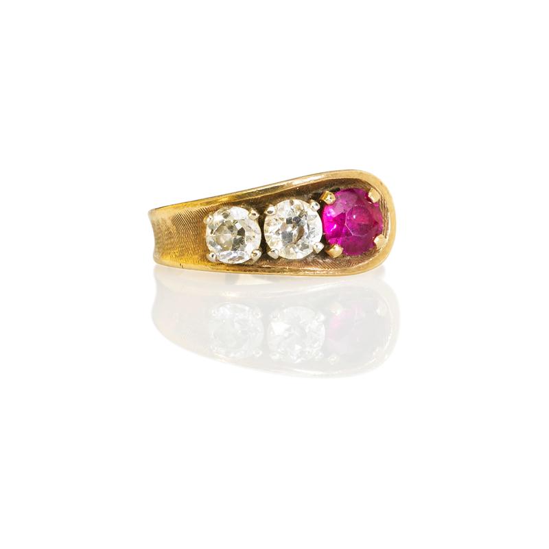 Appraisal: RUBY DIAMOND AND K YELLOW GOLD RING Tapered strap with