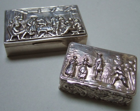 Appraisal: A silver rectangular hinge lidded box the cover decorated with