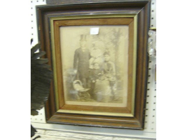 Appraisal: VICTORIAN PHOTO IN FRAME