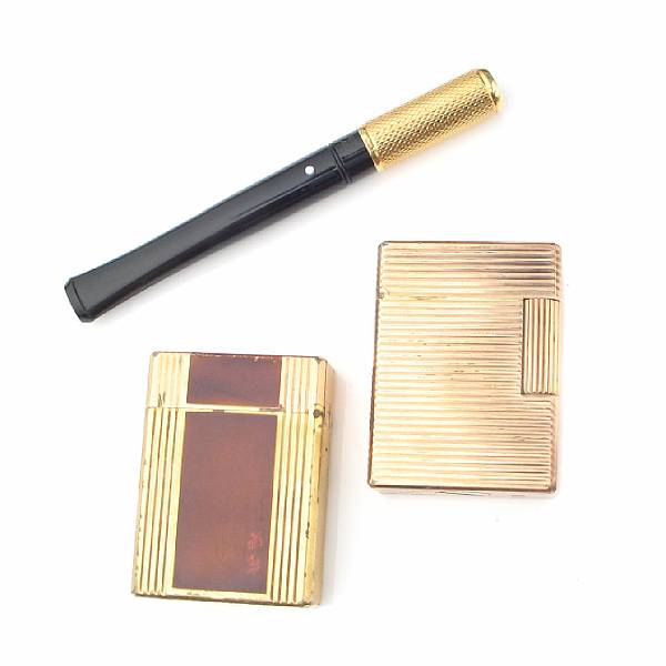 Appraisal: A collection of smoking accessories Dupont and Dunhill Including two