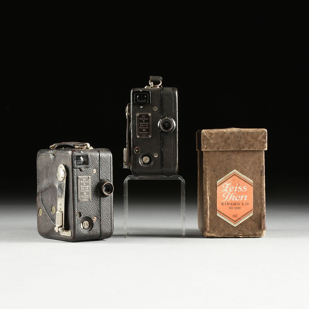 Appraisal: A GROUP OF TWO ZEISS IKON KINAMO S MOVIE CAMERAS