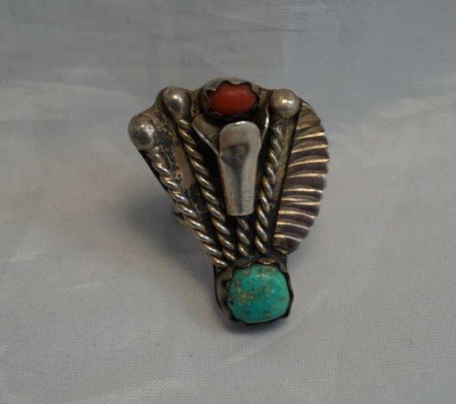 Appraisal: 's Native American - Navajo silver ring with natural turquoise