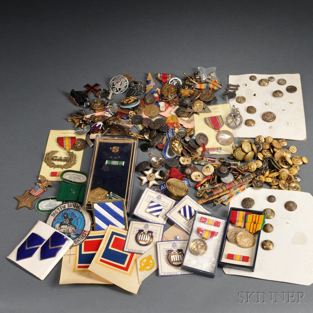 Appraisal: Box of Miscellaneous Military Buttons Pins and Badges victory medals