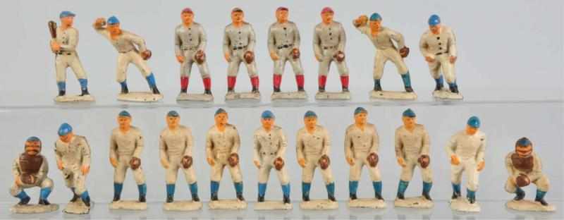 Appraisal: Lot of Auburn Rubber Baseball Player Figures Description Circa s