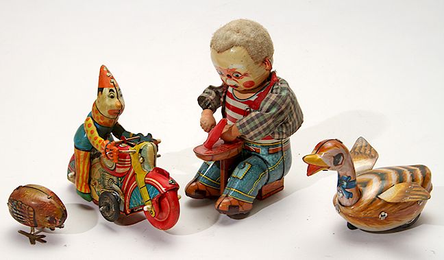 Appraisal: Antique Toys Exclusive on Bidsquare A group of four toys