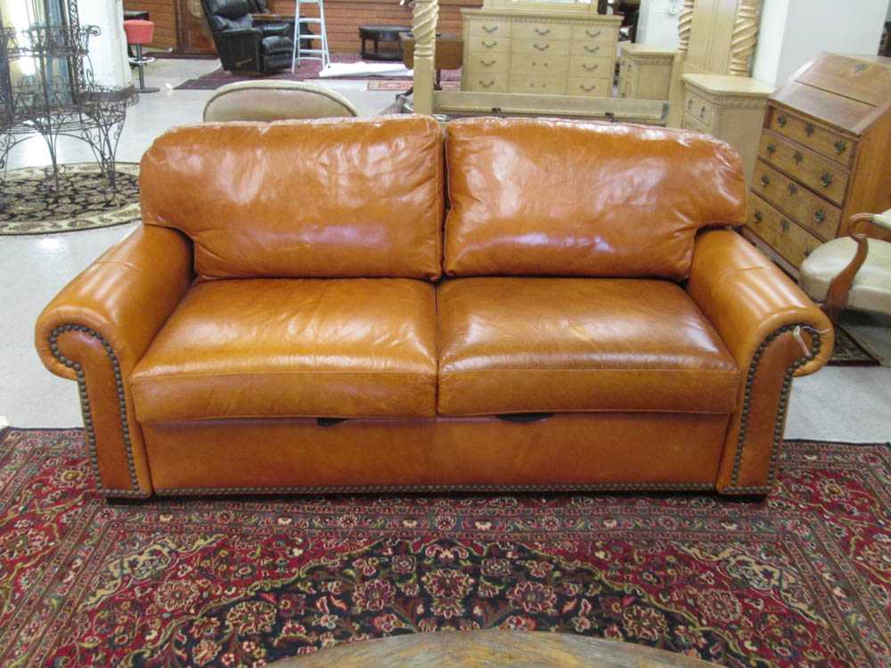 Appraisal: A CONTEMPORARY LEATHER SLEEPER SOFA American Leather Comfort Sleeper late