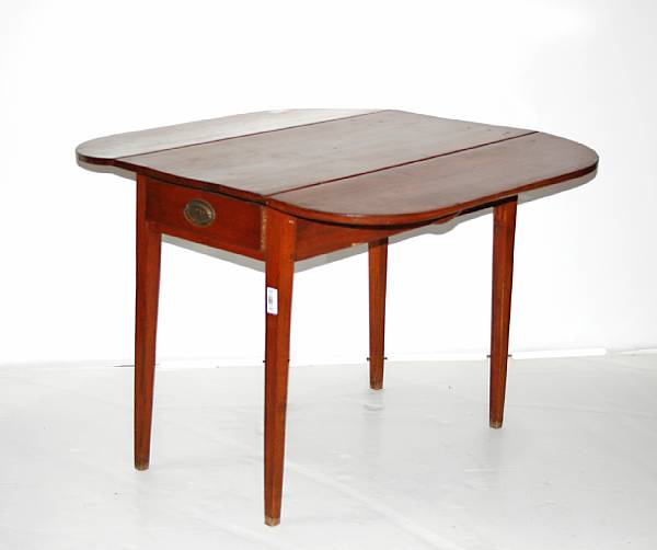 Appraisal: A Federal birch drop leaf table first quarter th century