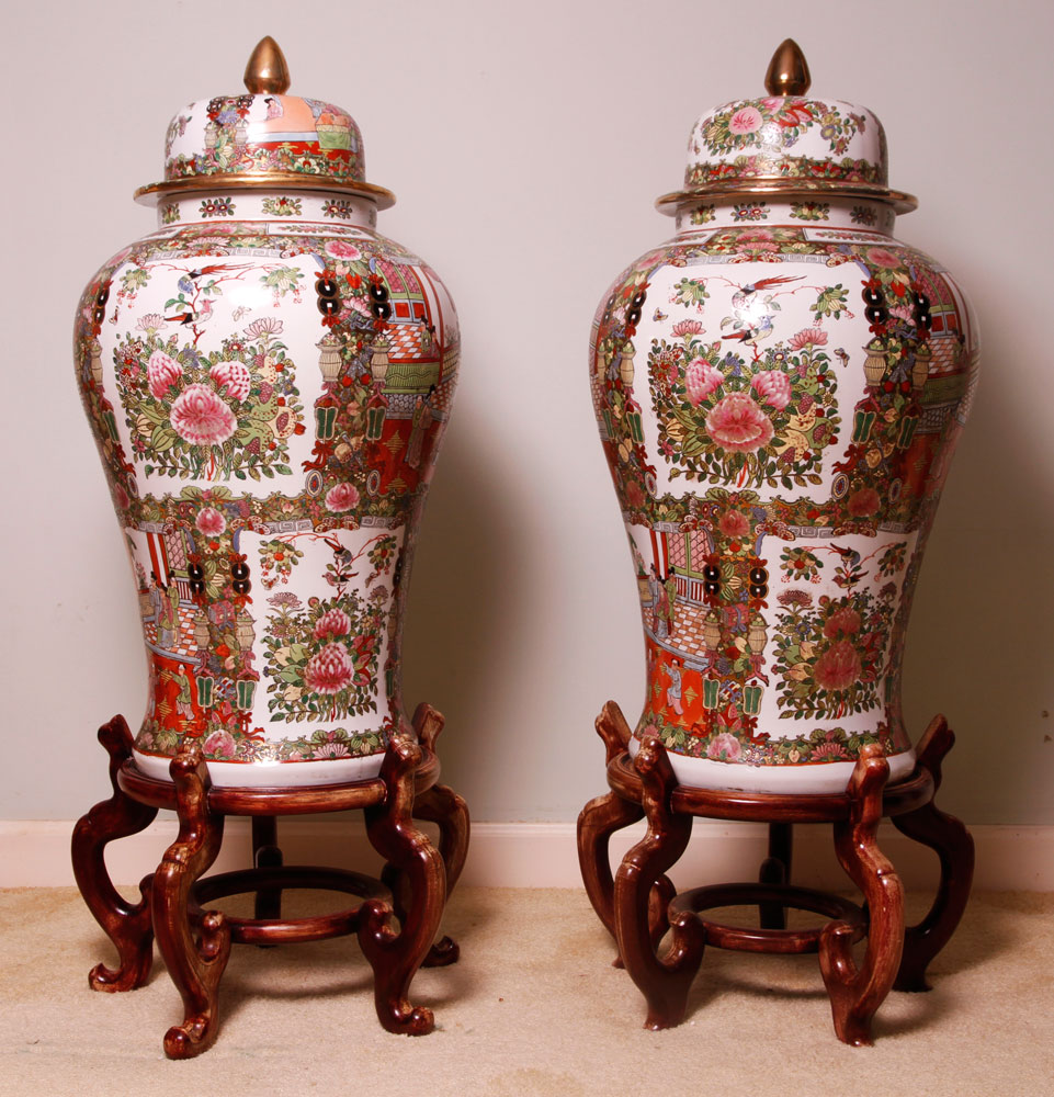 Appraisal: - Pair of Chinese Export Covered Vases Pair of Chinese