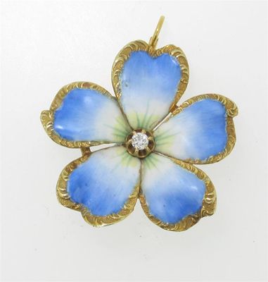 Appraisal: A diamond set gold flower head brooch The petals with