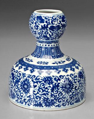 Appraisal: Chinese blue and white double-gourd vase garlic-head mouth lappet ruyi