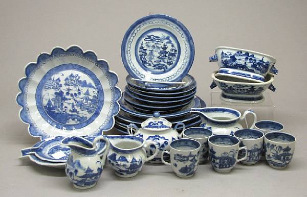 Appraisal: An assembled group of forty-six pieces of Chinese export blue