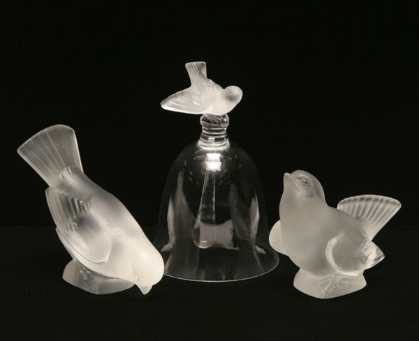 Appraisal: Two Lalique frosted glass swallows and a table bell with